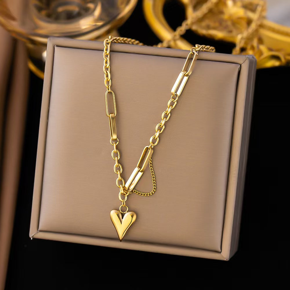 18K Gold Heart Chain Niche Luxury Necklace