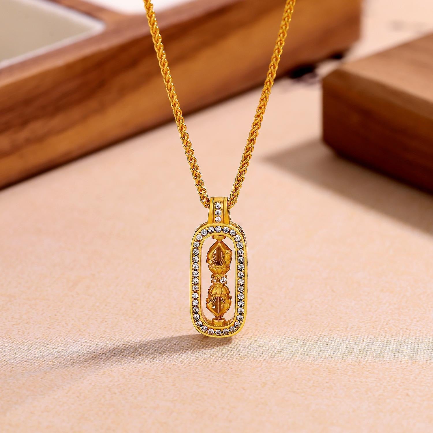 18K Vajra Pendant, Luxury Vintage Rotatable Necklace