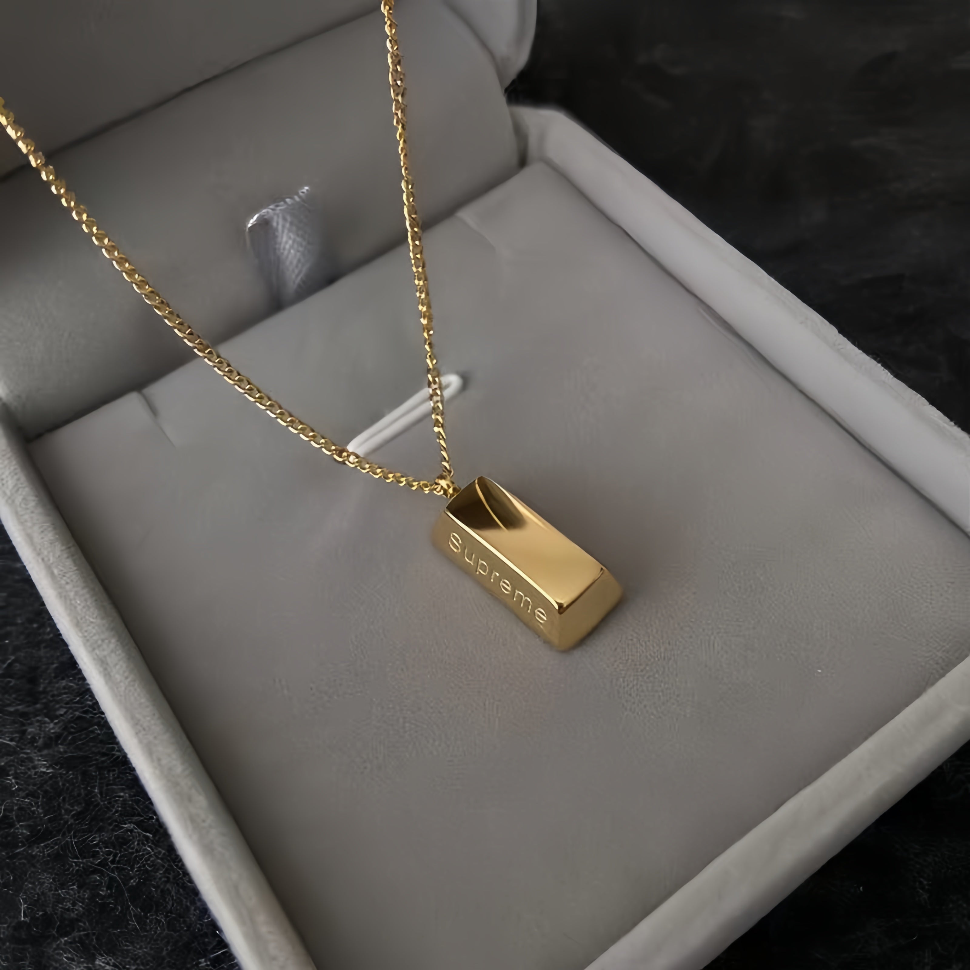 14K Gold Bar Pendant Necklace – Minimalist Everyday Gold Necklace