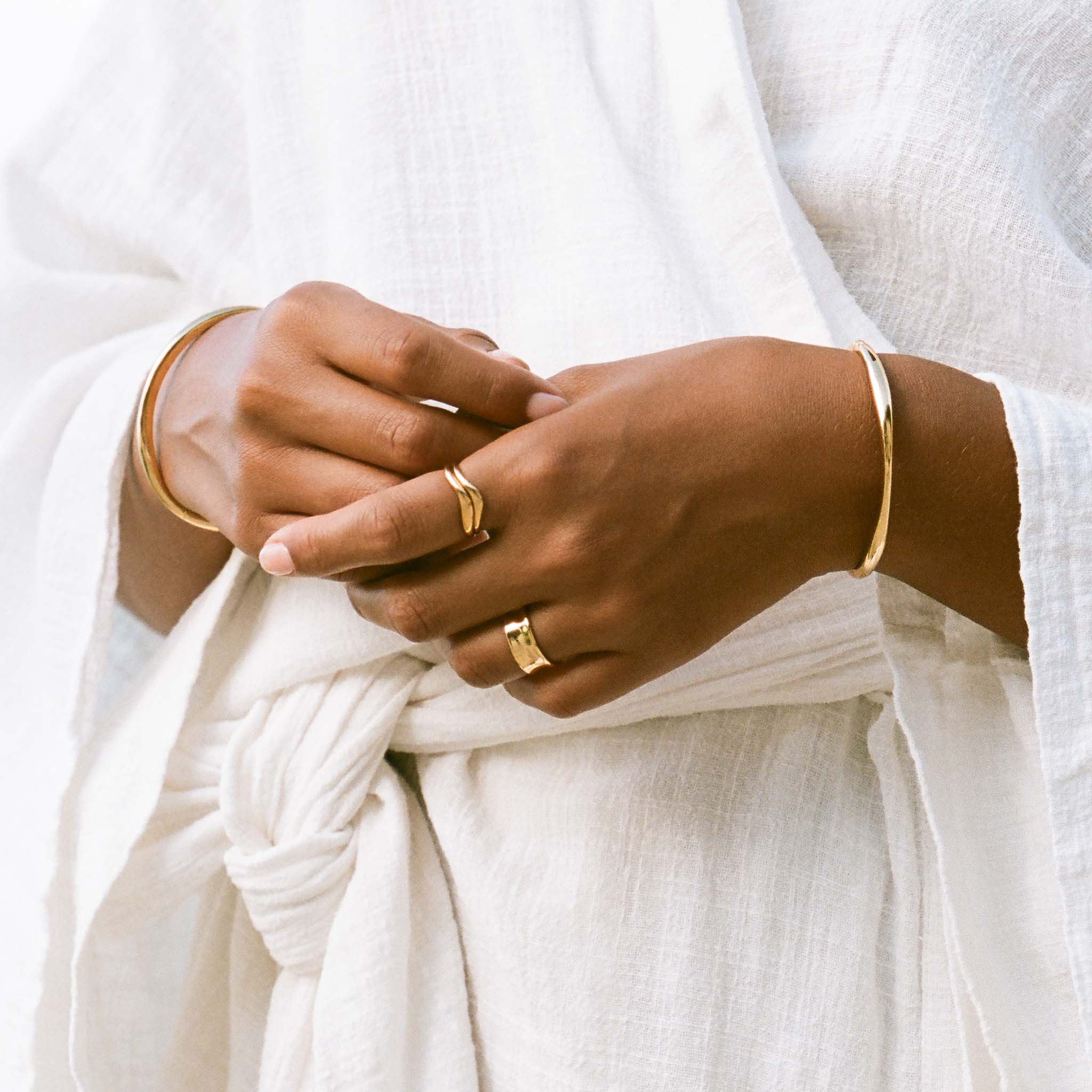 Gold Organic Bangle S - Aelia